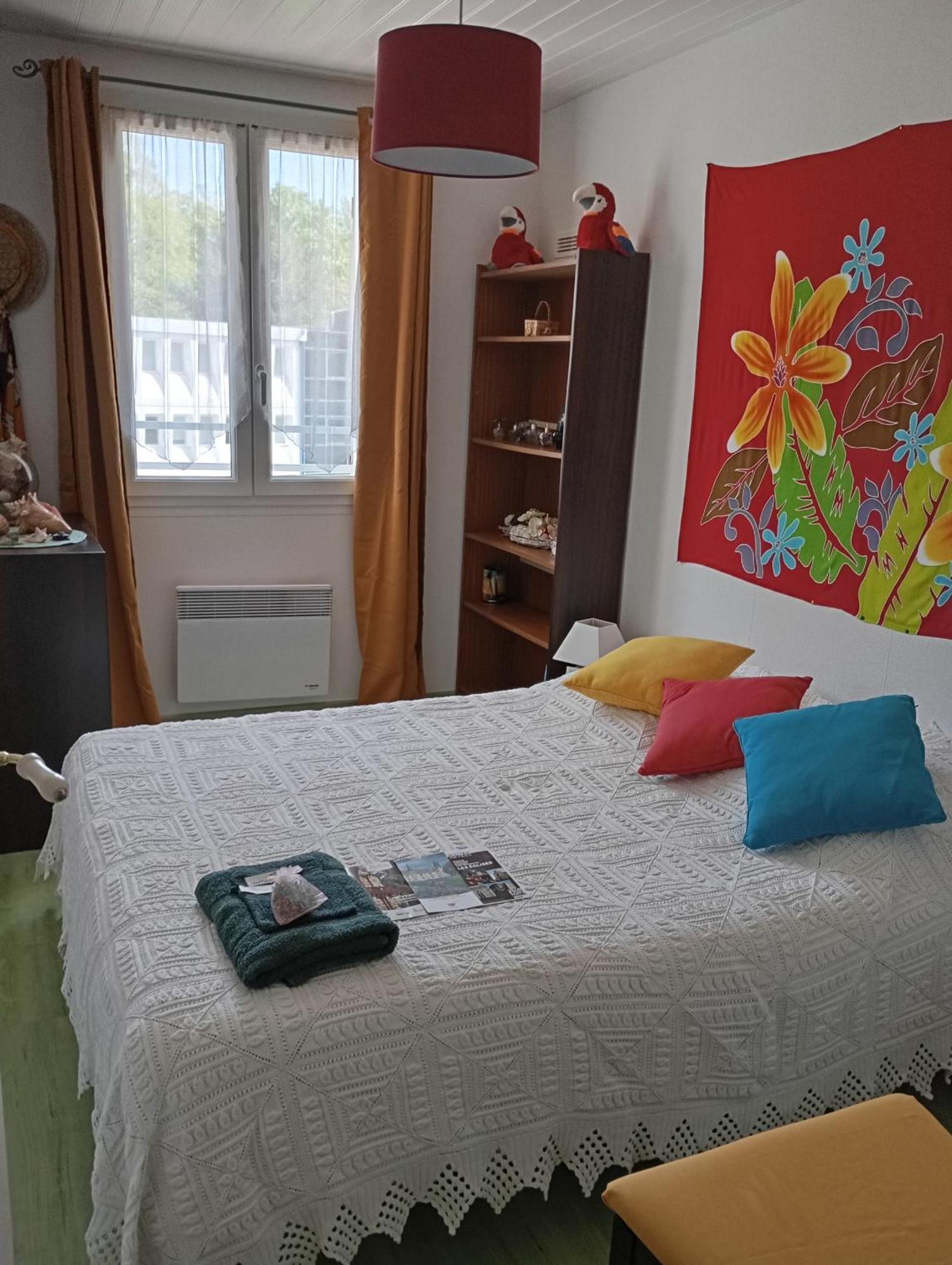 La Maison Rose 2 Chambres Avec Lit Pour 2 Personnes Et 2 Salles De Bains Nevers Eksteriør bilde